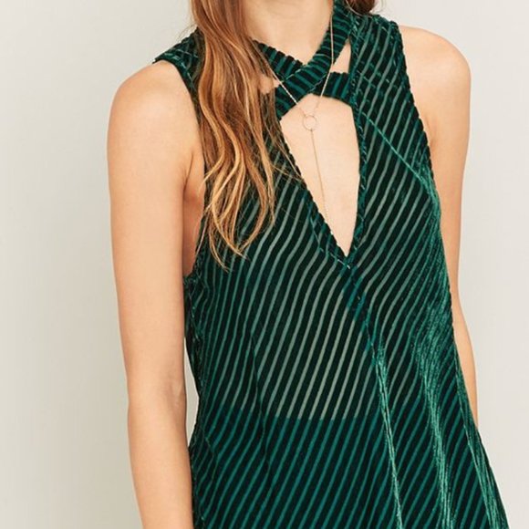 Urban Outfitters Tops - UO silence + noise chloe velvet burnout top green